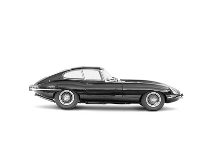 Jaguar E-Type - Photo by Tif Hunter / Octopus Books