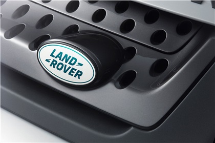 Land Rover DC100, 2011 - Badge