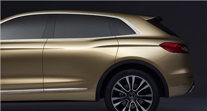 Lincoln MKX, 2014