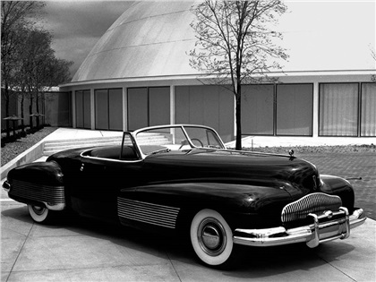 Buick Y-Job, 1938 - at GM Design Dome