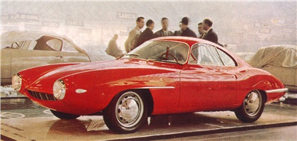 Alfa Romeo Giulietta Sprint Speciale Prototipo (Bertone), 1957 - Прототипы были представлены на автосалонах в Турине, Женеве и Париже в 1957 году. От серийного автомобиля их отличало отсутствие традиционного "скудетто" на передке и низко посаженные фары головного света.