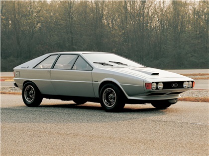 1973 Audi Karmann Asso di Picche (ItalDesign)