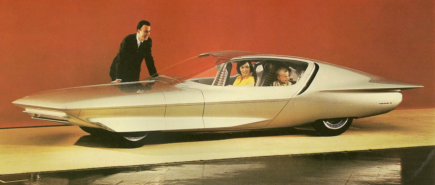 Buick Century Cruiser (Publicity photo of the original 1964 GM Firebird IV concept)