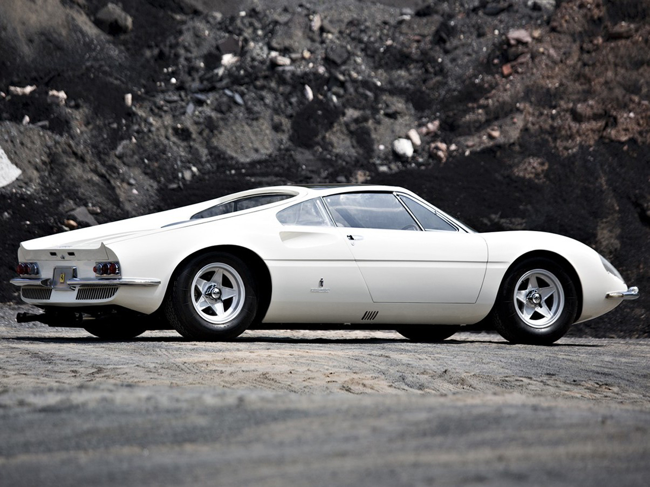 Ferrari 365 P Berlinetta Speciale (Pininfarina), 1966 - Photo: Brian Henniker / Gooding & Company