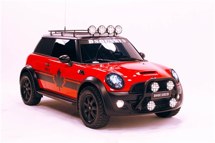 Life Ball Mini by DSQUARED (2011): Red Mudder