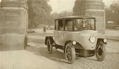 Rumpler Tropfen-Auto 10-50 PS, 1924