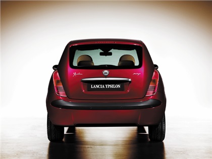Lancia Ypsilon, 2003