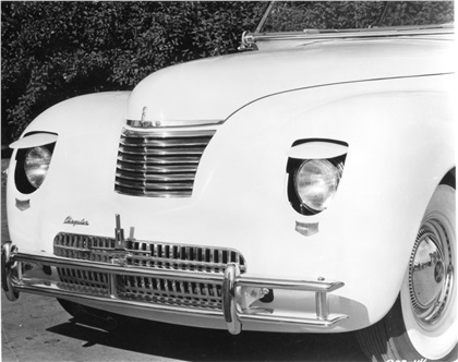 Chrysler Newport Dual Cowl Phaeton (LeBaron), 1940–41 - Pop-Up Headlights