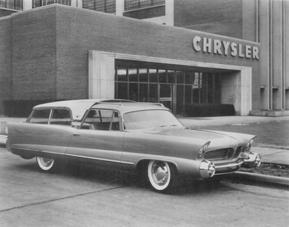 Chrysler-Plymouth Plainsman Experimental Station Wagon, 1956