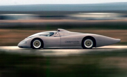 1992 Oldsmobile Aerotech Concept At Speed 