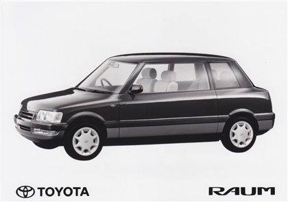 1993 Toyota Raum