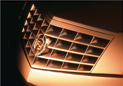 Cadillac Evoq Concept, 1999 - Grille