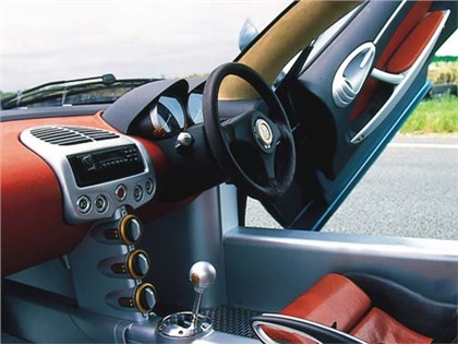 Lotus M250, 1999 - Interior