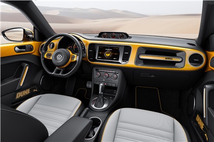 Volkswagen Beetle Dune, 2014 - Interior