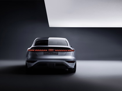 Audi A6 e-tron Concept, 2021
