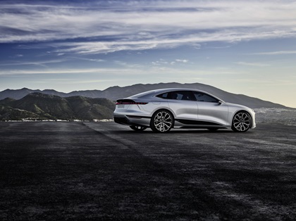 Audi A6 e-tron Concept, 2021