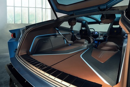Lamborghini Lanzador Concept, 2023 – Interior
