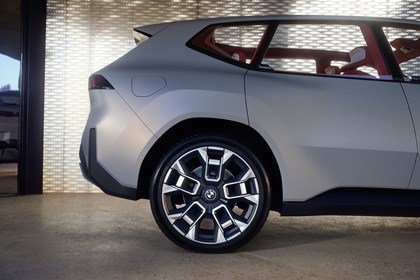 BMW Vision Neue Klasse X Concept, 2024