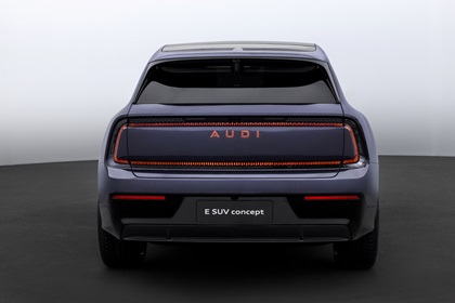 AUDI E SUV concept, 2025