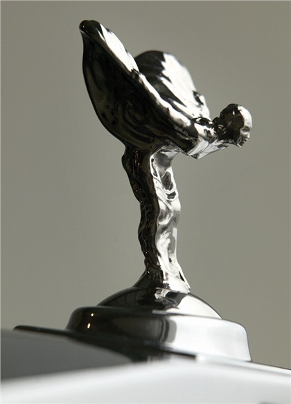 Rolls-Royce Phantom (2004) - Spirit of Ecstasy Hood Ornament