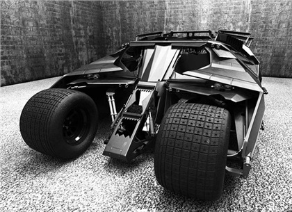Batmobile (2005): Тумблер вкл.