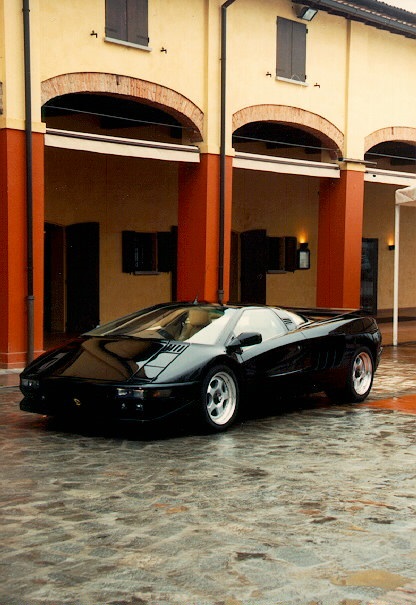 Cizeta Moroder V16T (1991)