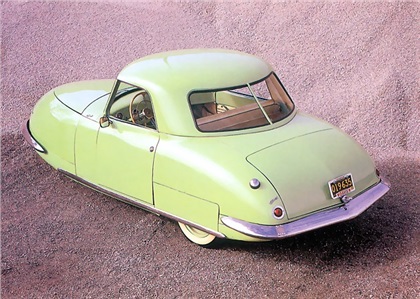Davis Divan Sedan (1948)