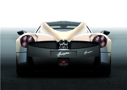 Pagani Huayra (2011)