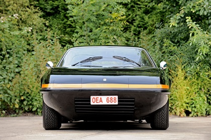 Ferrari 365 GTB/4 Daytona Shooting Break by Panther Westwinds (1972)