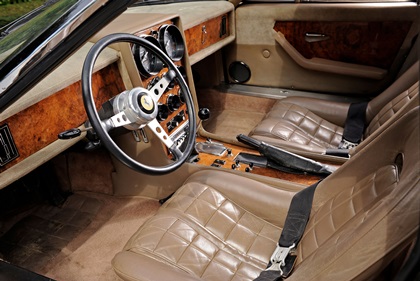 Ferrari 365 GTB/4 Daytona Shooting Break by Panther Westwinds (1972)