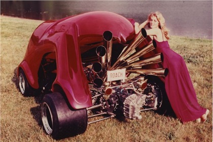 The RoAcH CoAcH (1978): Custom Show Car by Ed Newton