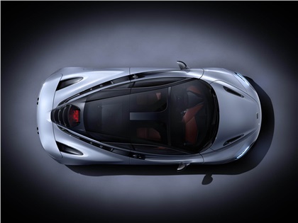 McLaren 720S (2017)