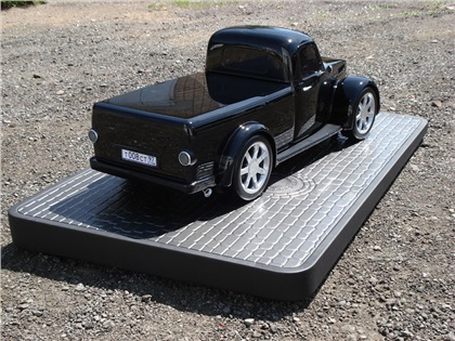 Pemespiba GAZ-51 Hot Rod (2006) - Scale Model