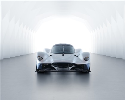 Aston Martin Valkyrie (2017)