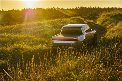 Rivian R1T (2021): Electric Pickup