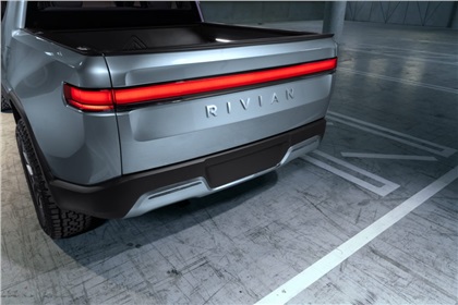Rivian R1T (2021): Electric Pickup