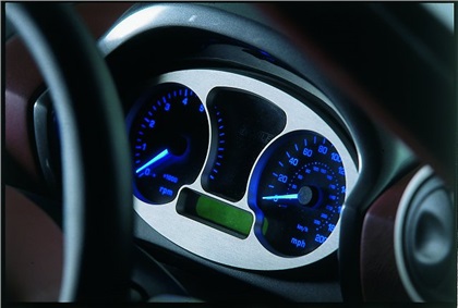 Noble M14 (2004)