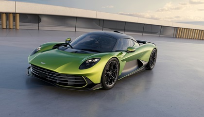 Aston Martin Valhalla (2025)
