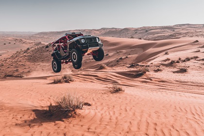 Brabus 900 Crawler (2022): Dune-Bashing Buggy