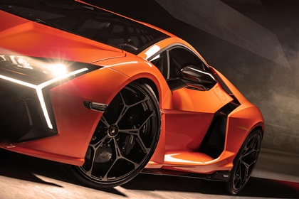 Lamborghini LB744 Revuelto (2023)