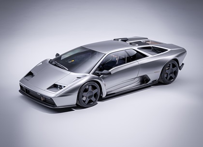 Eccentrica (2023): Lamborghini Diablo Restomod