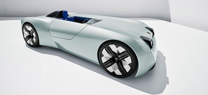 Triumph TR25 by Makkina (2023)