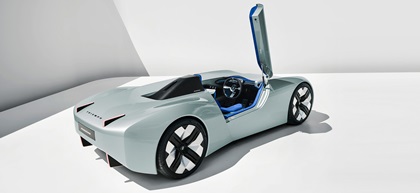 Triumph TR25 by Makkina (2023)