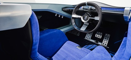 Triumph TR25 by Makkina (2023) – Interior