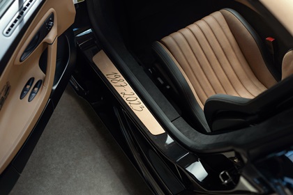 Bugatti Chiron Super Sport ‘Golden Era’ (2023): The pinnacle of hand-crafted luxury