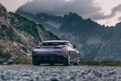 Rolls-Royce Amethyst Droptail (2023)