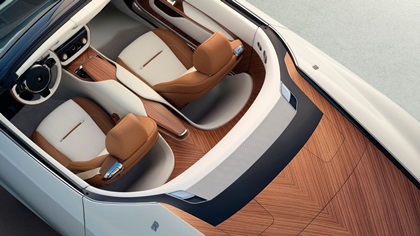 Rolls-Royce Arcadia Droptail (2024)