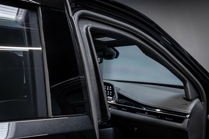Rezvani Arsenal (2024): Armored SUV based on the Cadillac Escalade