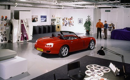 Jensen S-V8 (1998) – Design Q