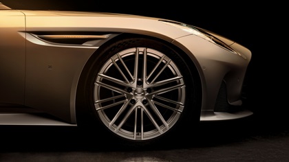 Aston Martin DB12 ‘Goldfinger’